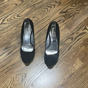 Qupid—Brand new women pumps size 9